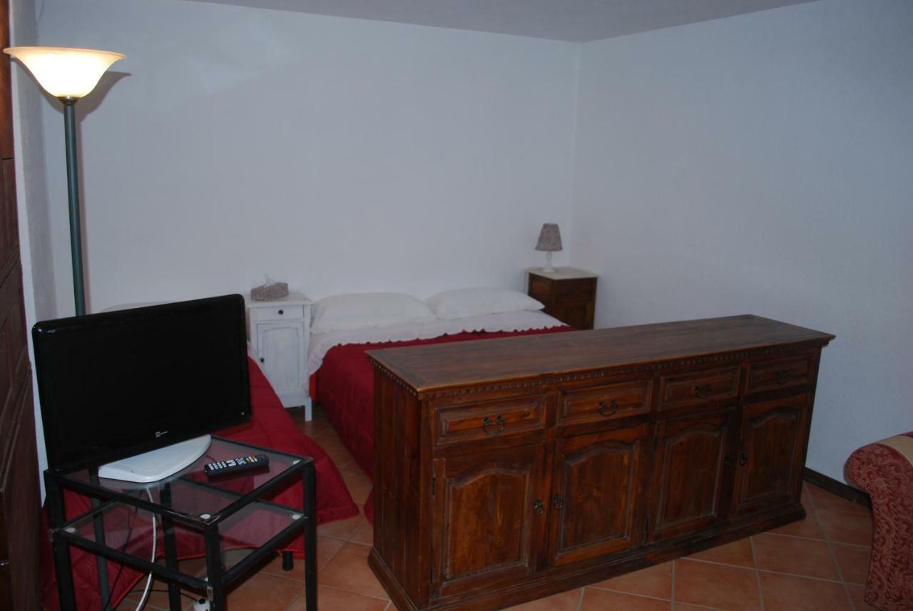Parte Di Casa Con Giardino E Piscina Βίλα Pietrasanta Εξωτερικό φωτογραφία